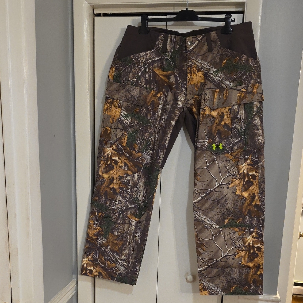 Under Armour Camouflage Cargo Pants